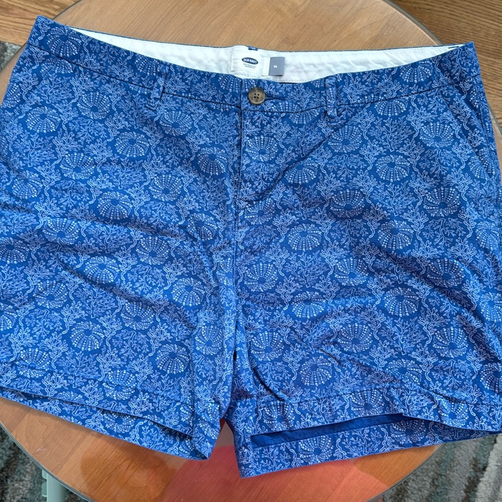 Old Navy ladies size 14
